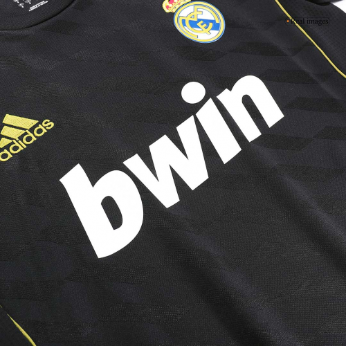 Real Madrid Retro Jersey Away 2011/12