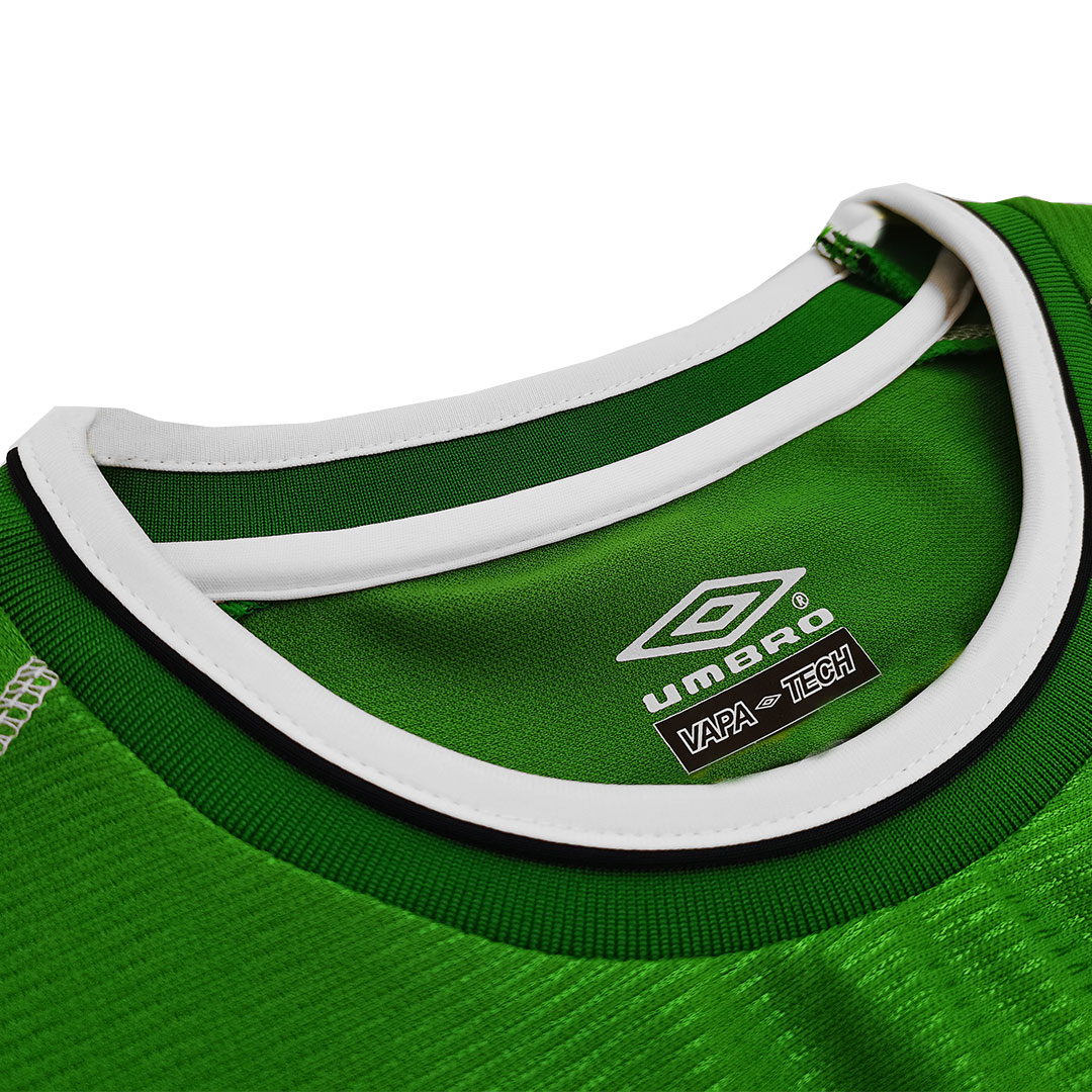 Keane #6 Retro Ireland Home Jersey 2002